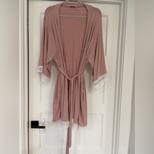 Nurture 9 maternity robe. Soft pink with lace accent.